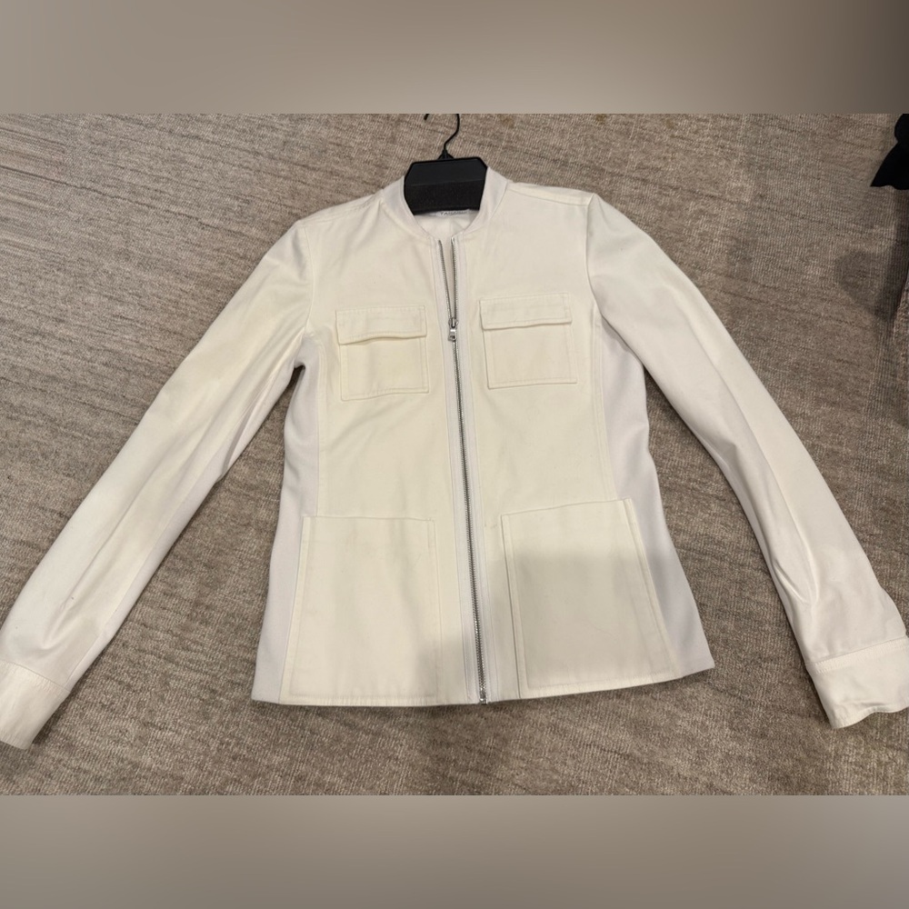 Tahari Women's White Cotton Zip Jacket with silver snap sleeve